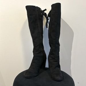 Nine West Faux Suede Tall Block Heel Boot Tie Detail Size 7 Black